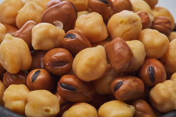 Chickpeas & fava beans (foul) on white background