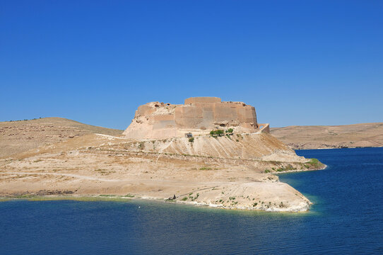 Necm Castle is located in Manbij, Syria. Necm Castle is located on the bank of the Euphrates River. The castle was built in the 100th year before Christ. The castle was repaired in later periods.