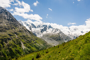 Obraz premium Piz Roseg, Val Roseg, Lej da Vadret, Piz Sella, Piz Glüschaint, Sellagletscher, Wanderweg, Berninagruppe, Oberengadin, Corvatsch, Murtèl, Alpen, Sommer, Graubünden, Schweiz