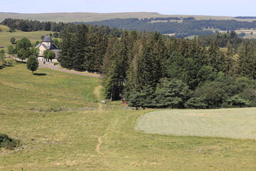Fototapeta premium la Font Sainte, Cantal