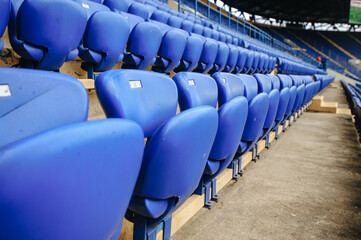 Obraz premium Empty blue seats
