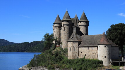 Naklejka premium château de Val, barrage de Bort