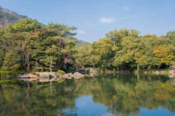 Fototapeta na wymiar Ritsurin Garden in Takamatsu, Kagawa, Japan. Ritsurin Garden is one of the most famous historical gardens in Japan.