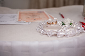 Wedding rings on a stand. wedding ceremony