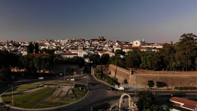 The wall inside the city of Evora