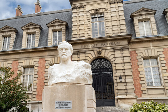 Paris, France - February 09 2020: Pasteur bust in front of the Old building of the Pasteur institute in Paris. Sculpture is from Naoum Aronson (1872 1943)