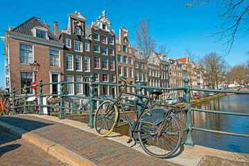 Obraz premium City scenic from Amsterdam at the Reguliersgracht in the Netherlands