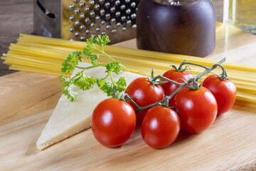 Fresh tomato spaghetti, cheese for making spaghetti