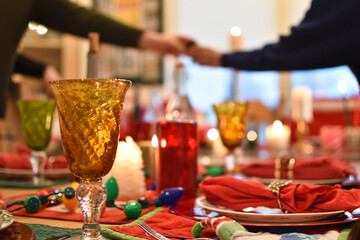 holiday table decorations