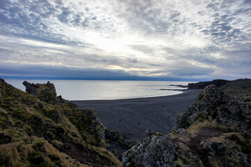 Fototapeta na wymiar Black Lava Pearl beach, Djupalonssandur in Iceland 
