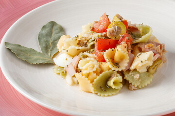 Pasta salad with olives and tuna