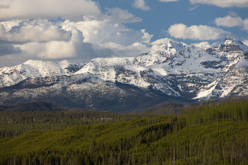 Fototapeta na wymiar Glacier National Park, snow-capped mountain range 
