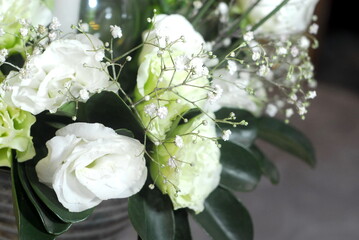 bouquet of white roses