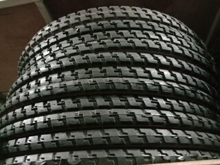 auto rickshaw Tyre stock 