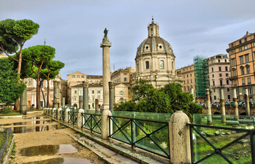 Obraz premium Roman Forum. Image of Roman Forum in Rome, Italy during sunrise.