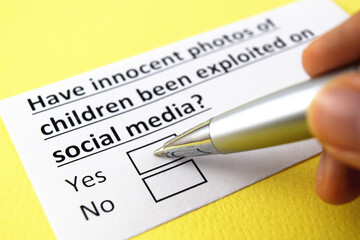 Fototapeta premium Questionnaire
