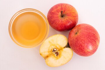 top view of apple cider vinegar