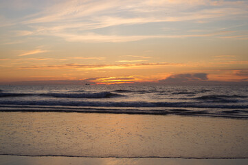 Obraz premium sunset by the sea