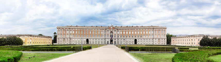 Fototapeta na wymiar Royal Palace of Caserta - overview