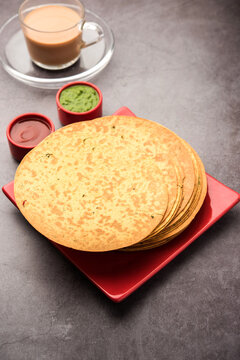 Khakhra is a thin cracker common in the Gujarati cuisines of western India, especially among Jains