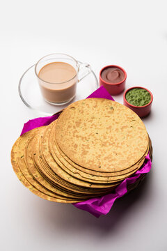 Khakhra is a thin cracker common in the Gujarati cuisines of western India, especially among Jains