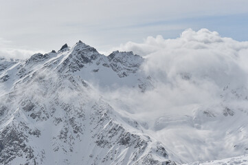 Obraz premium snow covered mountains in winter