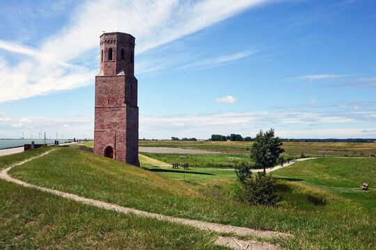 Netherlands. Zeeland. De Plompe Toren vam Burghsluis.