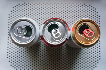 beer can on white background, view from the top