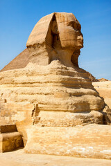 Fototapeta na wymiar sphinx and pyramid of giza
