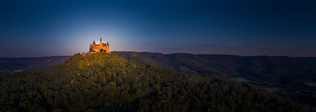 Burg / Schloss Hohenzollern Abendstimmung