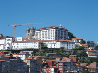 Fototapeta na wymiar Blick vom Douro auf Porto Portugal View of Porto Portugal from Douro River