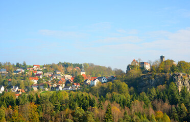 Fototapeta na wymiar Saxon Switzerland the village Hohnstein in Germany during autumn season