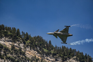 Dassault Rafale in Schweizer Bergen Swiss Mountains 