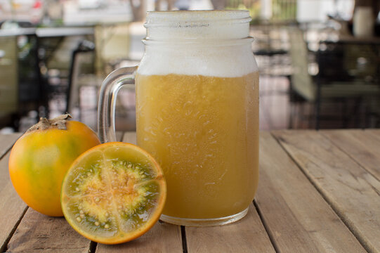 Jugo natural de lulo