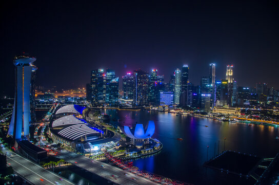 singapore at night © VigneshAnand