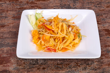 Thai salad with papaya and prawn