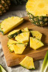 Raw Yellow Organic PIneapple Slices