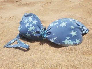 Fototapeta na wymiar summer beach accessories