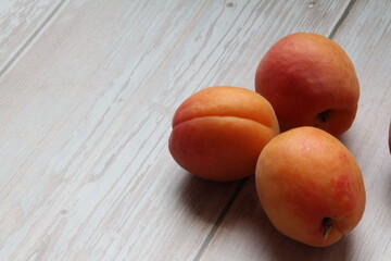 peaches on a wooden table