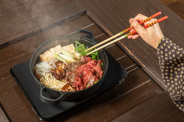 和牛すきやき　Tasty sukiyaki Japanese cuisine
