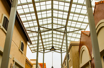 Translucent roof or skylight roof of shopping center