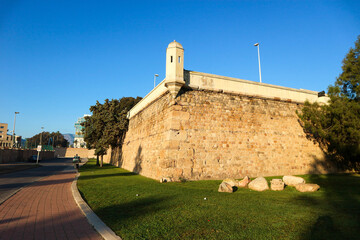Fototapeta na wymiar corner tower of the old fortress in Cartagena, Spain