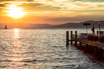 Fototapeta na wymiar Geneva lake sunset in Switzerland