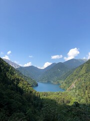 Obraz premium lake and mountains