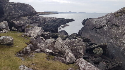 Fototapeta na wymiar Rocky coast in Kerry, Ireland