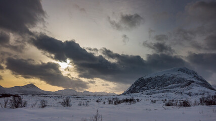 Fototapeta na wymiar Lofoten im Winter - Norwegens Norden