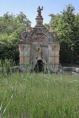Delfinbrunnen im Wielandgut
