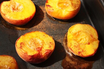 Juicy peaches baked with honey and cinnamon