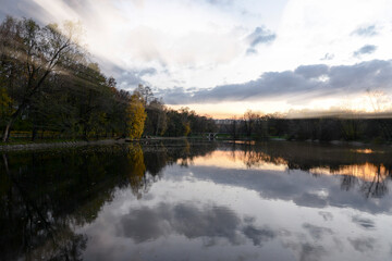 Fototapeta premium sunset over the lake in autumn
