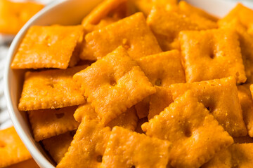Salty Yummy Cheddar Cheese Crackers